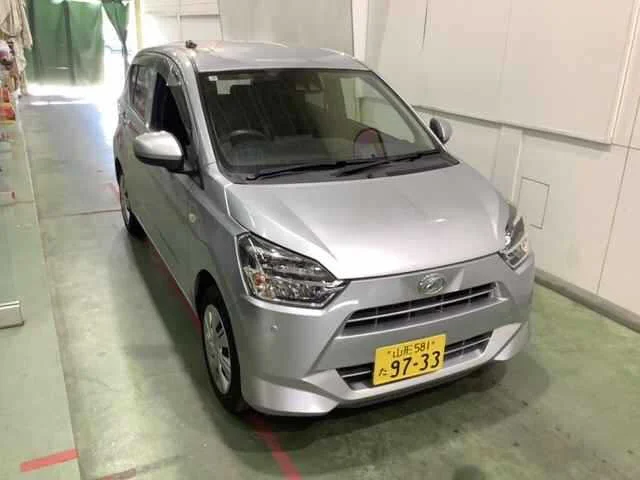 Daihatsu Mira e:S LA350S 2021